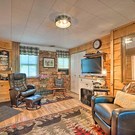 Adirondack Mountains Cottage Near Gore Mountain! ウォレンズバーグ エクステリア 写真